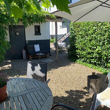 Belle Chique - Maastricht Bed & Breakfast Lanaken Exterior photo